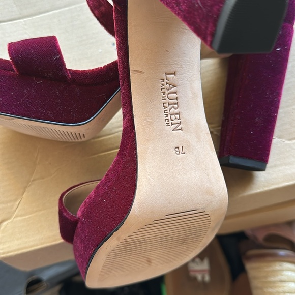 Wine velvet heels - Picture 3 of 5